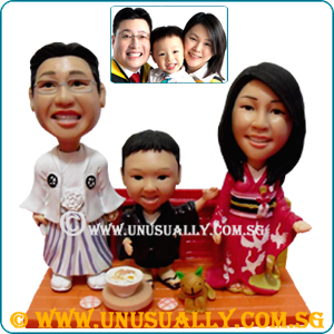 Custom Sweet Family Of 3 In Japanese Theme Lovely Figurines